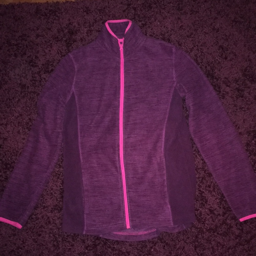 Zip-up fleece athletic top